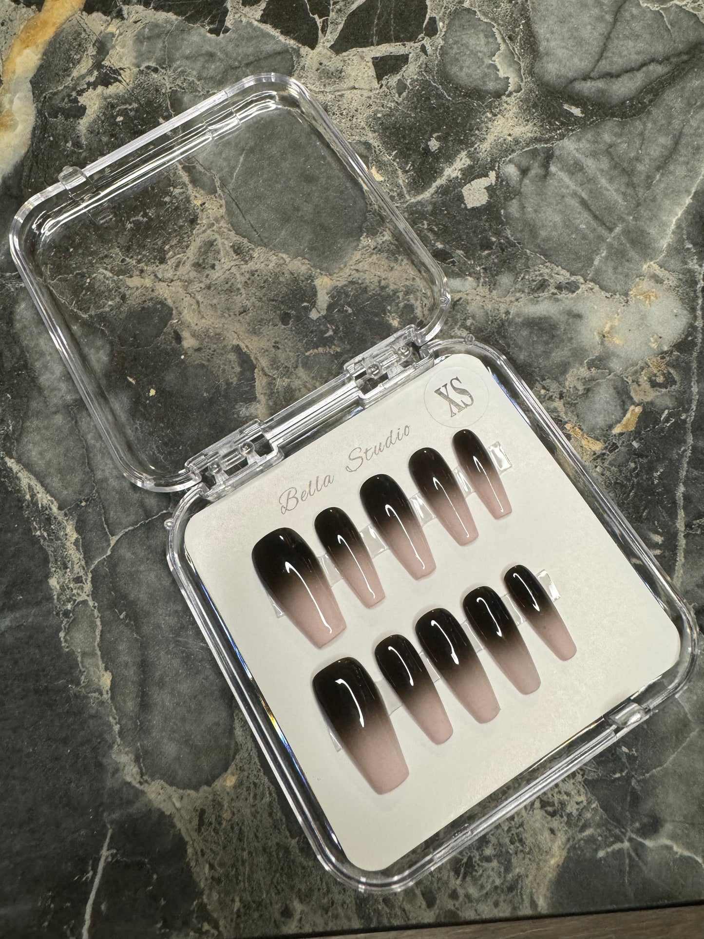 粉墨渐变中T(65)