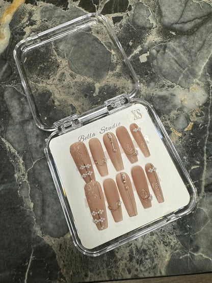 珠链雅韵长T(131)